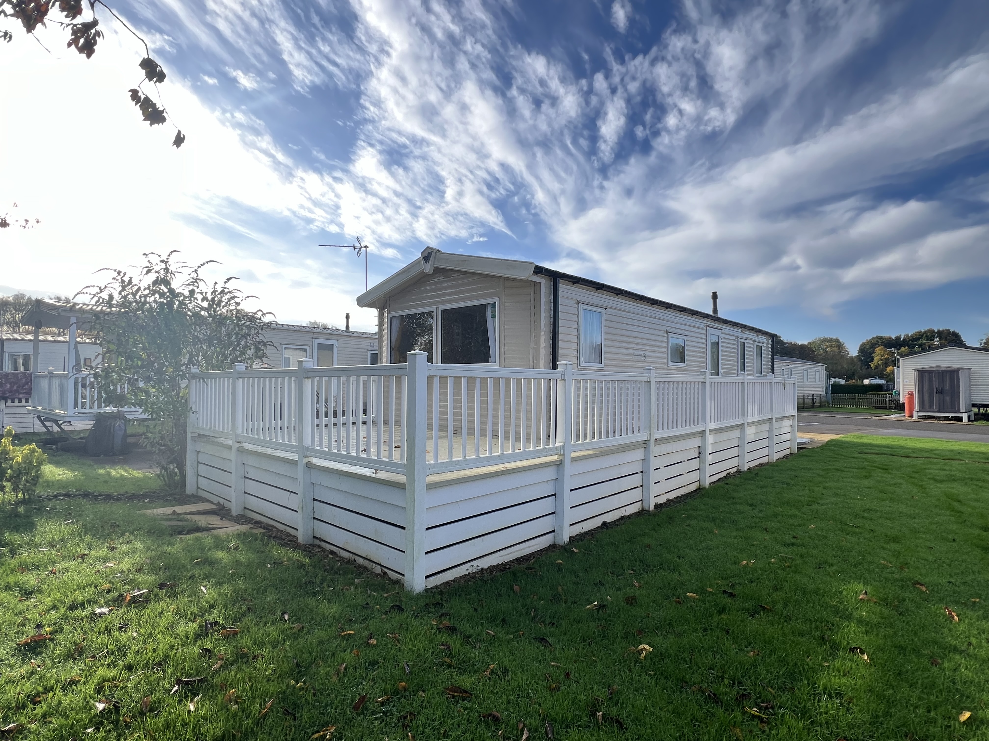 WILLERBY VACATION 35X12 2BED
